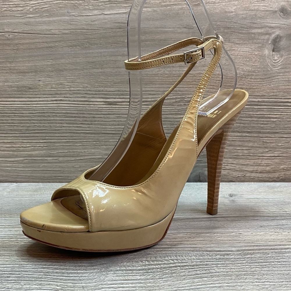 Stuart Weitzman beige patent leather ankle strap platform open toe heels size 8
